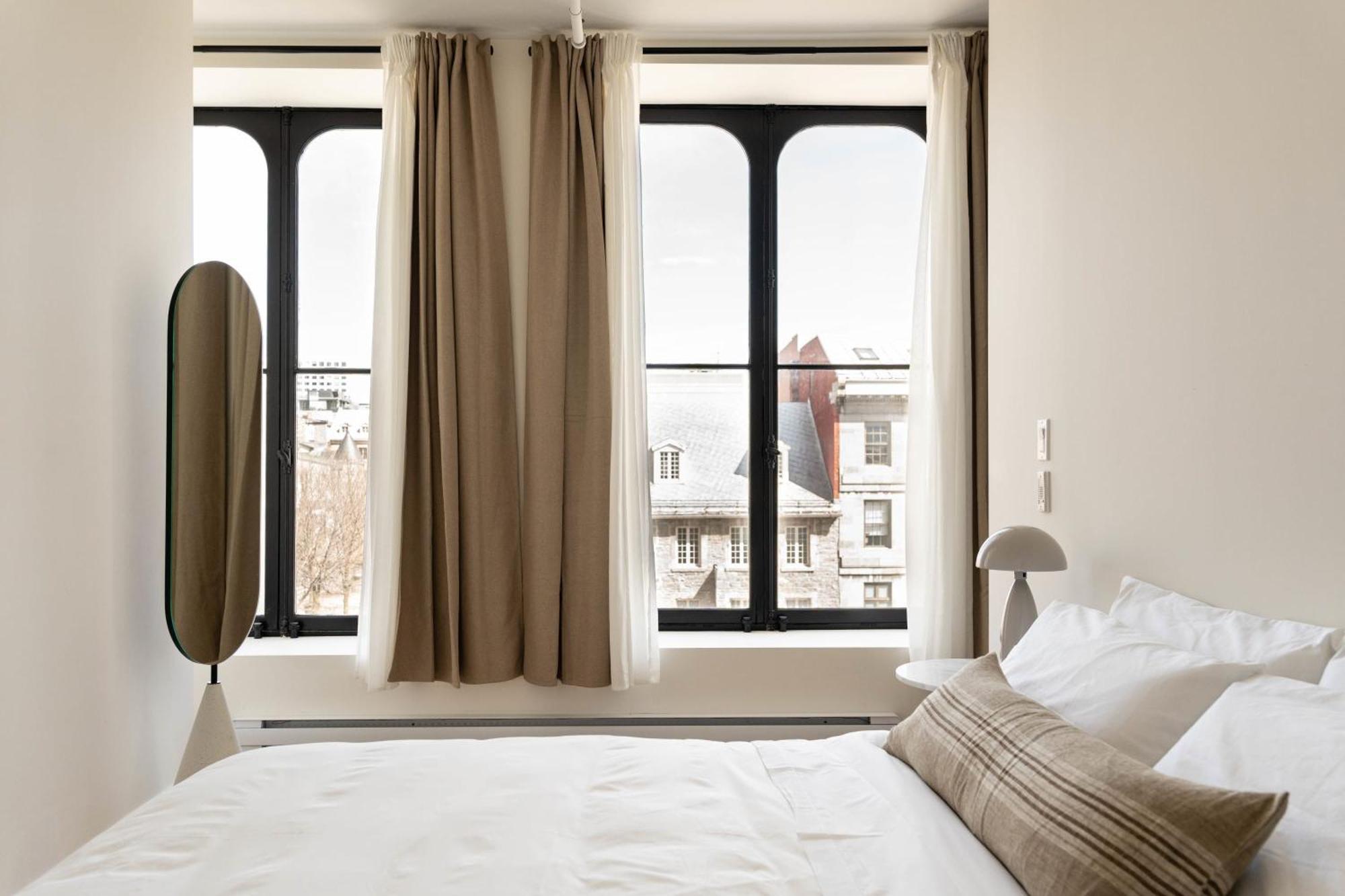 Maison Place Jacques-Cartier By Luxury In Transit Монреаль Екстер'єр фото